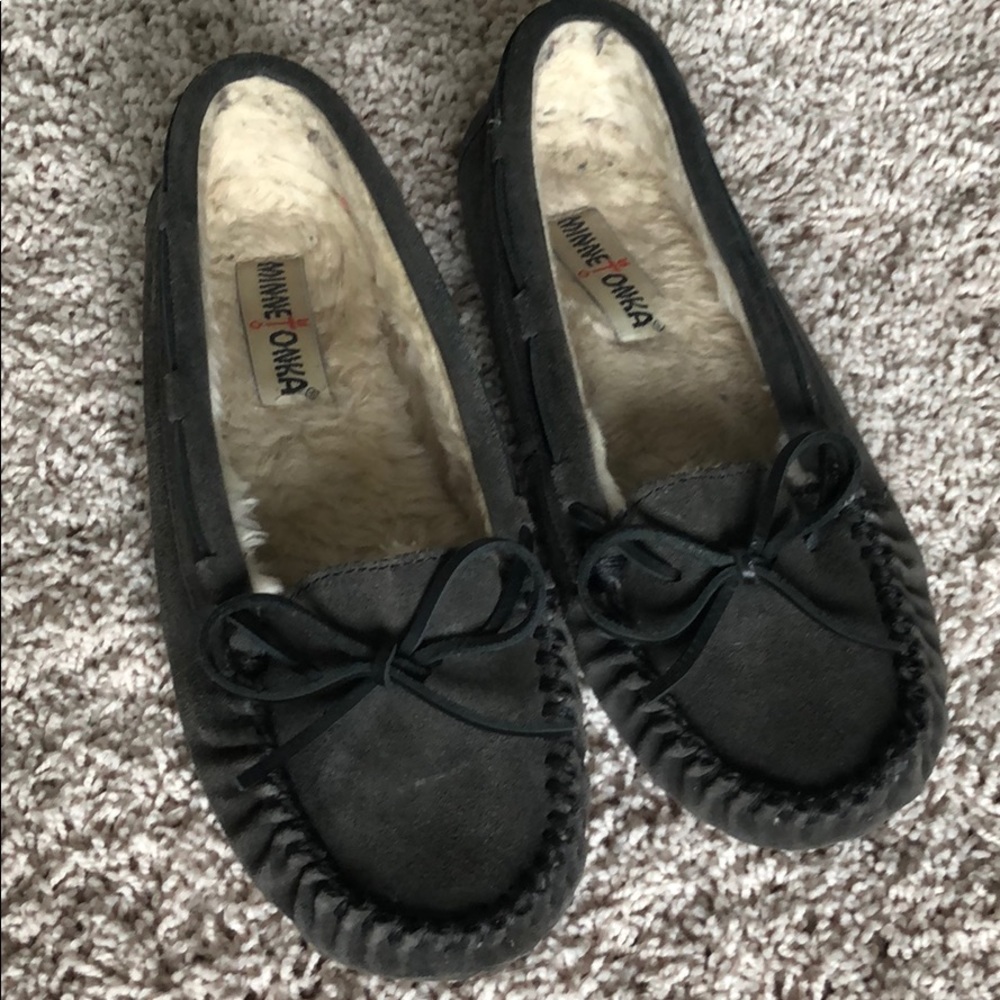 Minnetonka grey moccasins